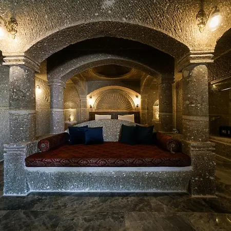 Caverna Premium Caves Hotel