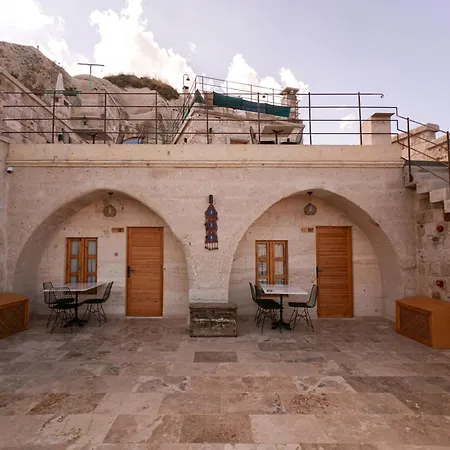 Hotel Caverna Premium Caves *