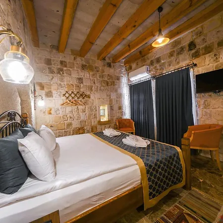 Caverna Premium Caves Szálloda Göreme