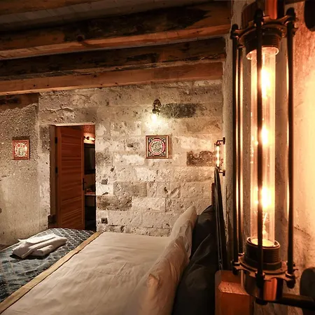 Caverna Premium Caves Otel *