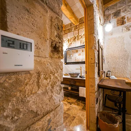 Caverna Premium Caves