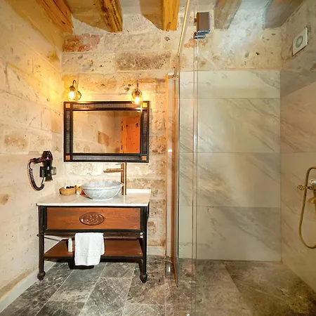 Caverna Premium Caves Otel Göreme