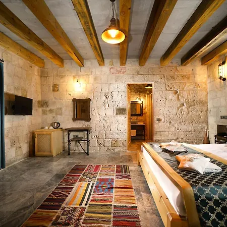 Caverna Premium Caves Szálloda *