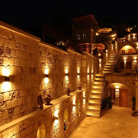 Caverna Premium Caves Szálloda Göreme