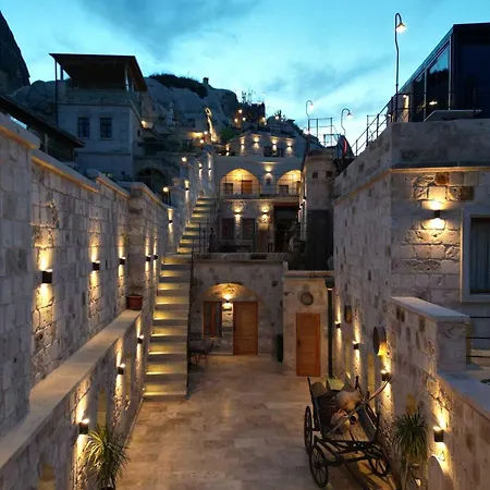 Caverna Premium Caves Göreme
