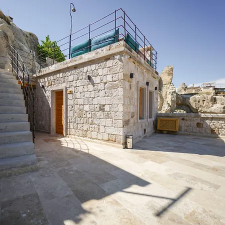 Hotel Caverna Premium Caves *