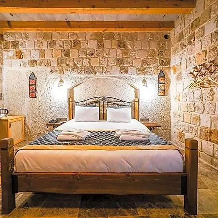 Hotel Caverna Premium Caves