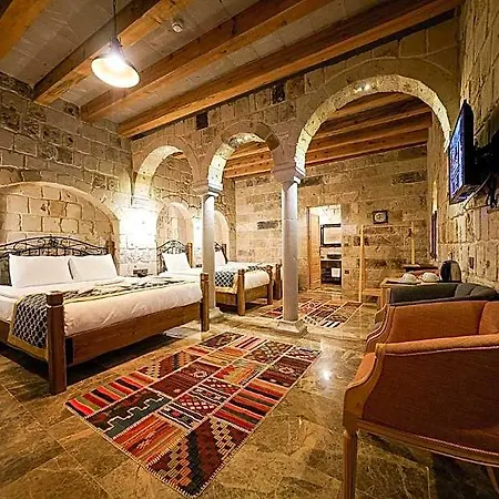 Hotel Caverna Premium Caves Göreme