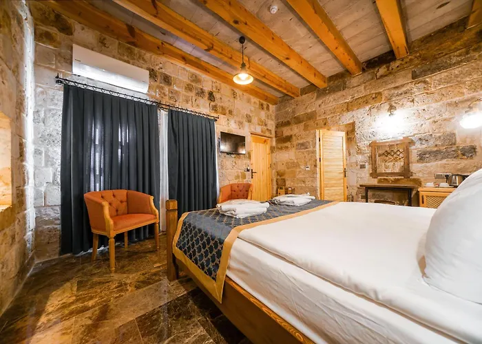 Caverna Premium Caves