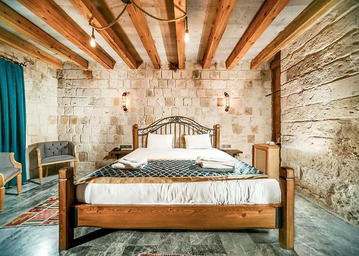 Caverna Premium Caves Гореме