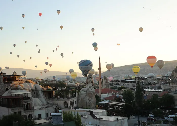 Caverna Premium Caves Hotel *