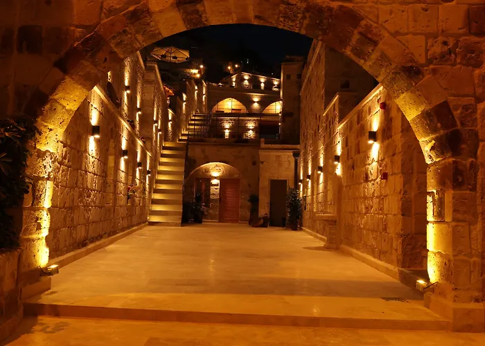 Hotel Caverna Premium Caves *