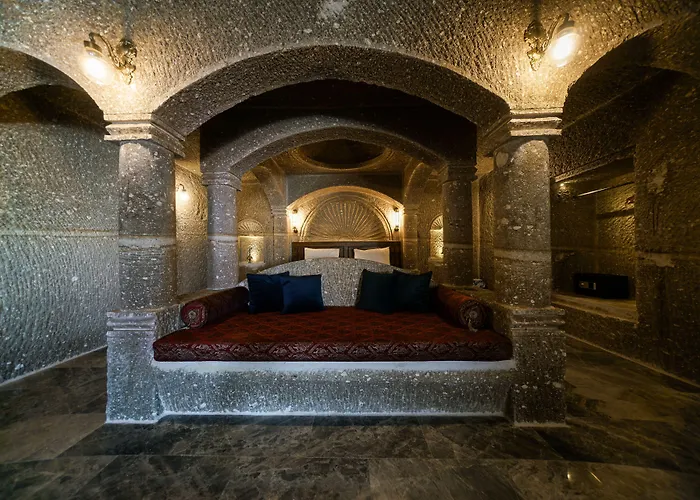Hotel Caverna Premium Caves *